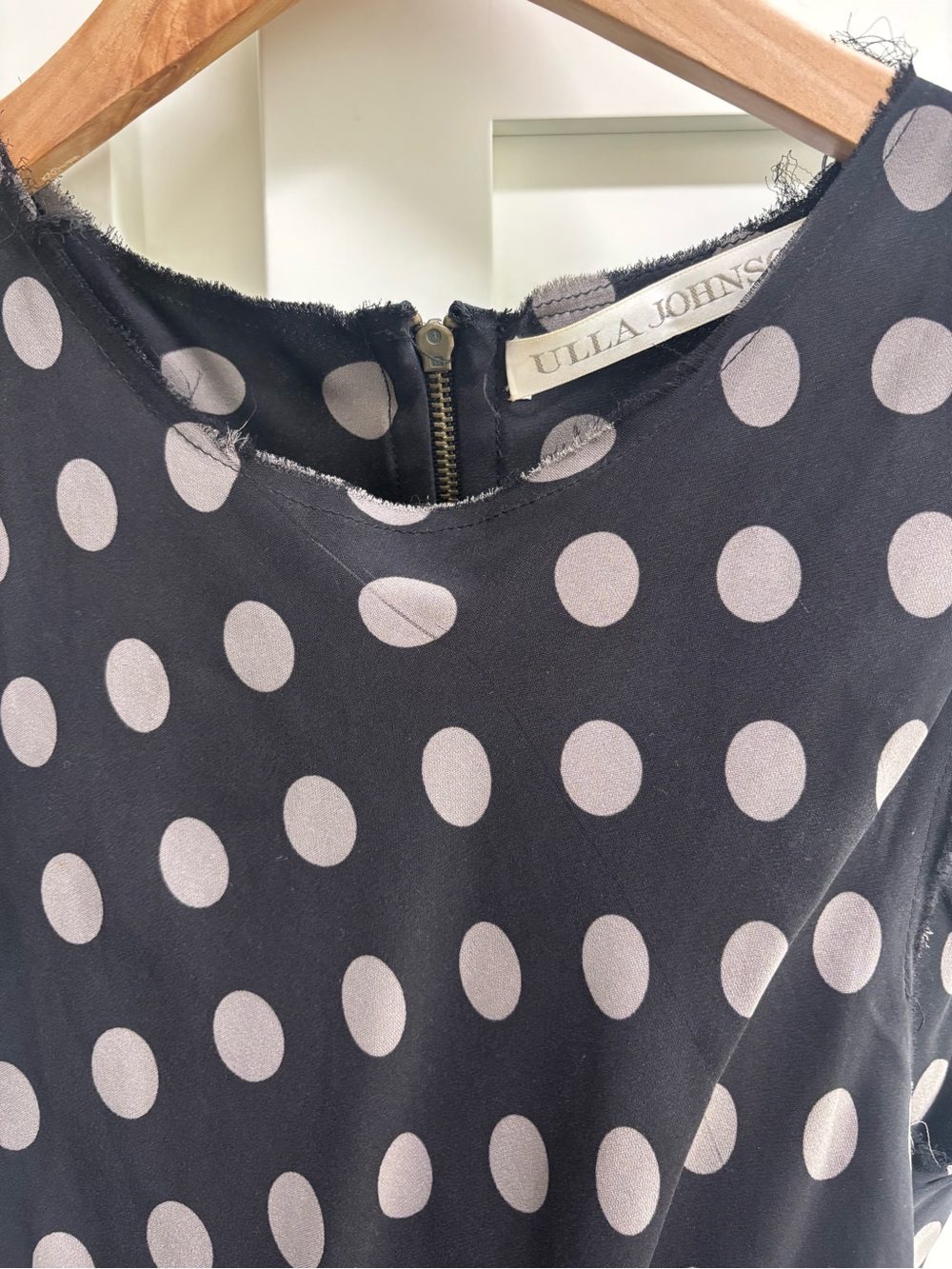 Ulla Johnson Silk Polka Dot Dress Black Beige Asymmetrical Midi size 2/4 w/ flaw - Picture 8 of 8